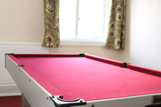 Pool table